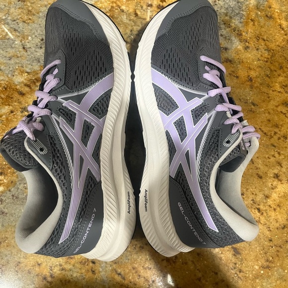 ASICS Gel Contend 7 size 8.5 - Picture 8 of 9